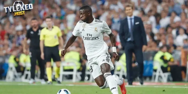 Bộ đôi Vinicius và Tchouameni thi đấu thăng hoa