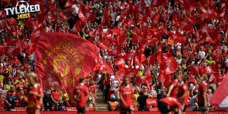 Tên lớn có thể rời MU, báo động đỏ cho Mastan Tuono