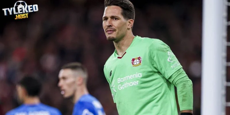 Blaswich rời Emirates, Chelsea thua PSG vì 3 nguyên nhân